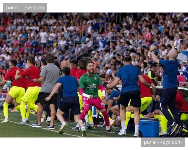 西甲官方宣布下赛季起将试行第五替补名额规则，适用于脑震荡情况